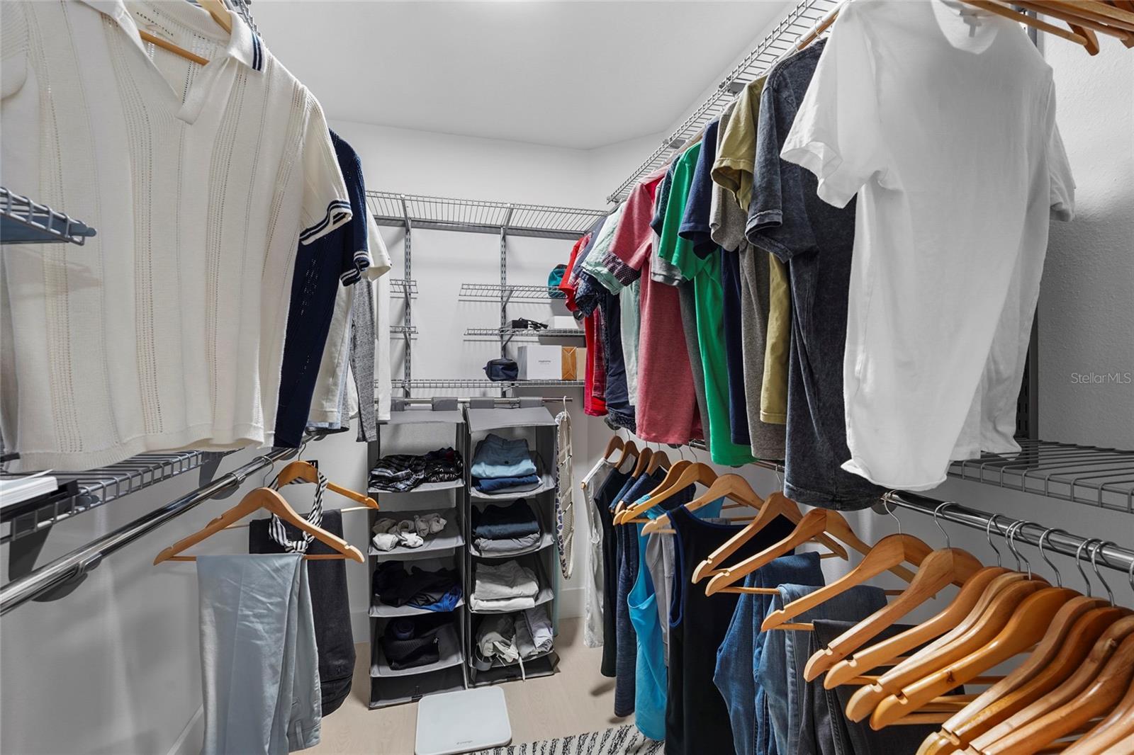 Image 39 of 83 For 6861 Superior Street Circle