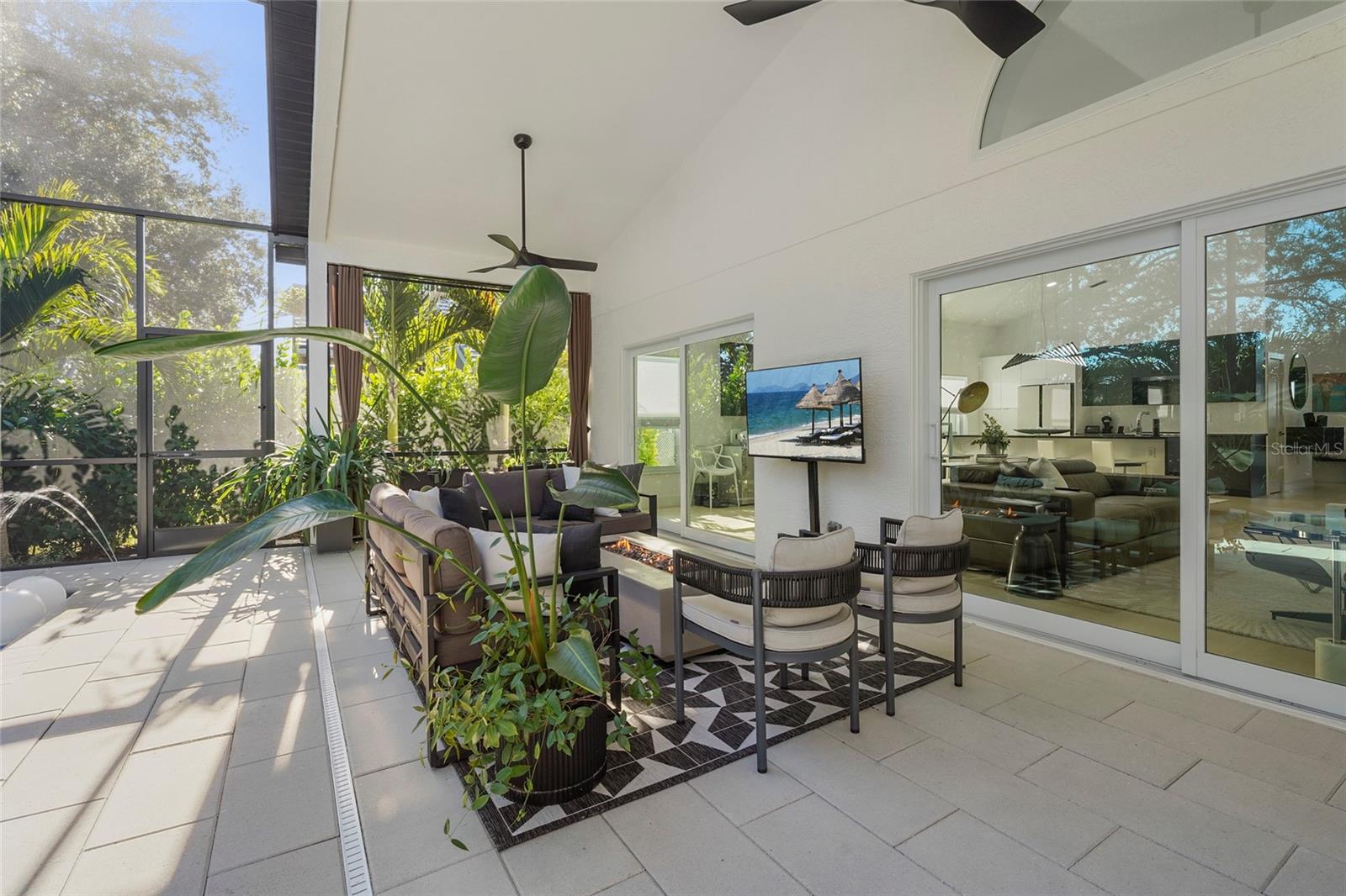 Image 49 of 83 For 6861 Superior Street Circle