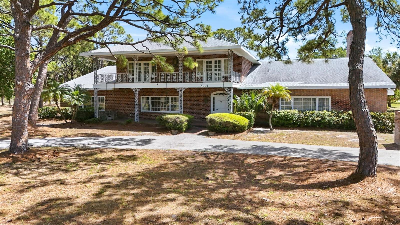 Details for 8221 Desoto Memorial Highway, BRADENTON, FL 34209