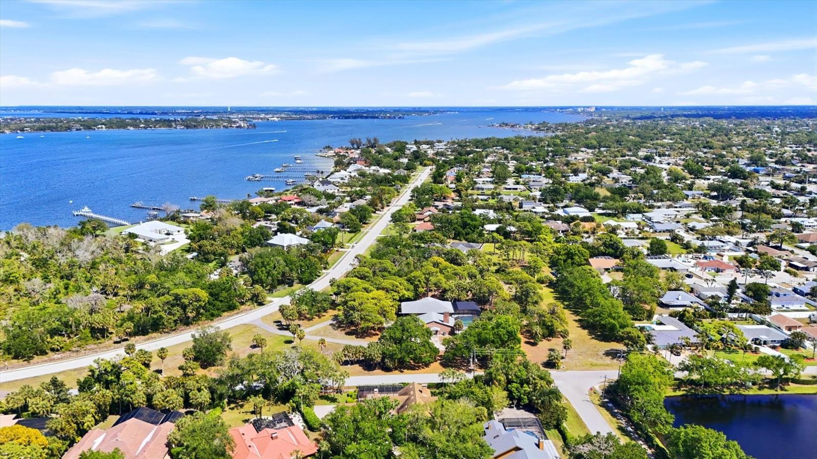 Image 11 of 70 For 8221 Desoto Memorial Highway