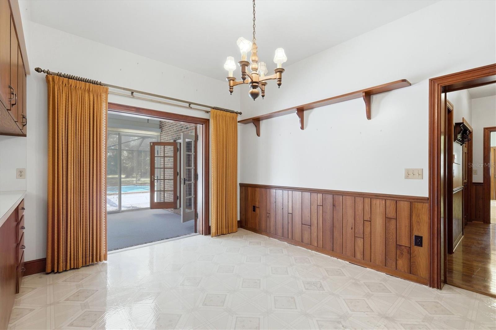 Image 27 of 70 For 8221 Desoto Memorial Highway