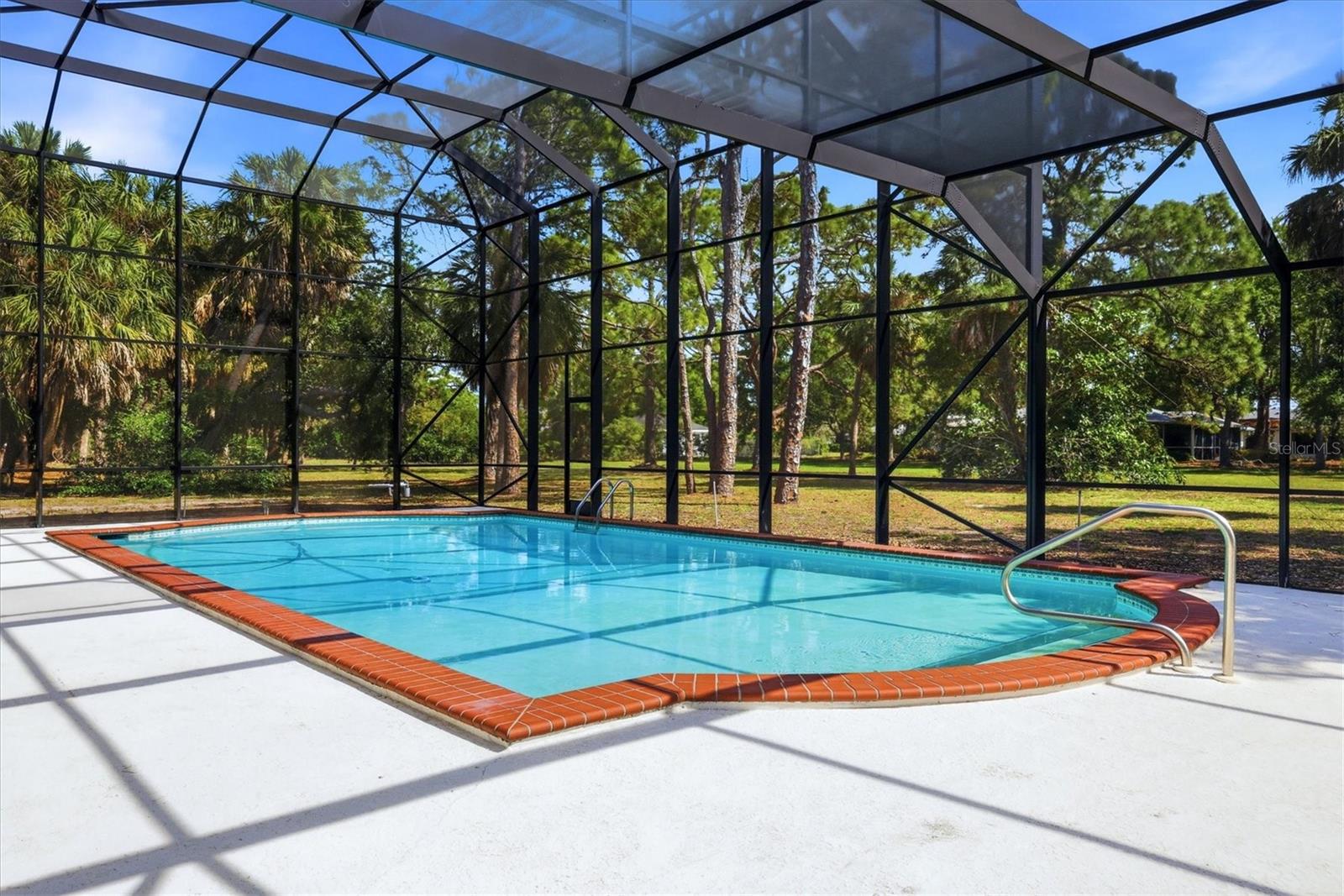 Image 57 of 70 For 8221 Desoto Memorial Highway