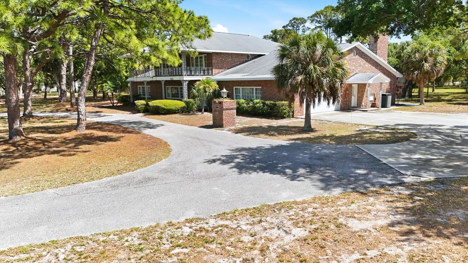 Image 6 of 70 For 8221 Desoto Memorial Highway