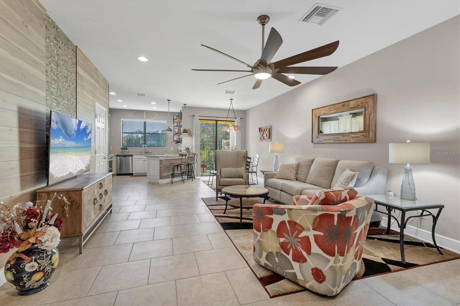 Image 7 of 28 For 5274 78th Street Circle