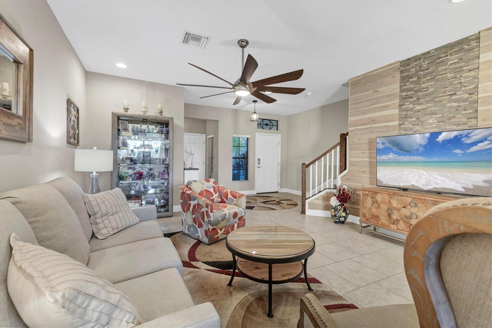 Image 8 of 28 For 5274 78th Street Circle