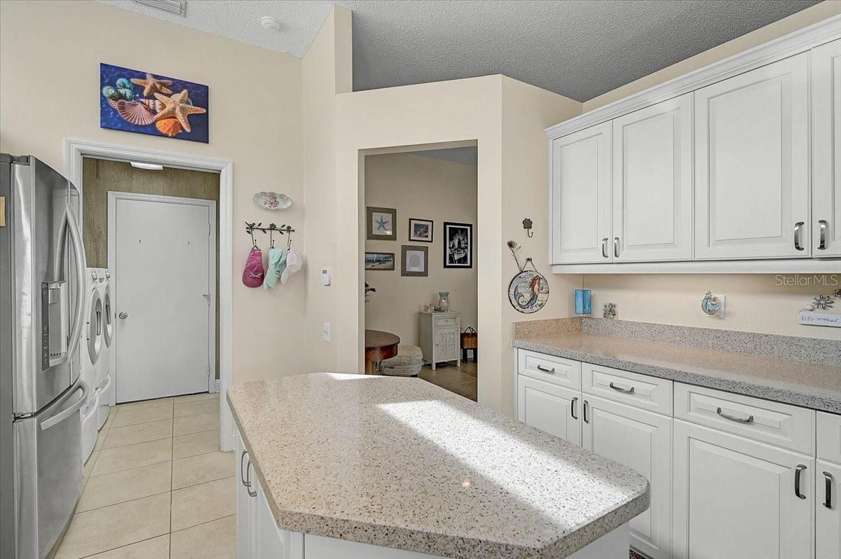 Image 13 of 46 For 4729 Peridia Boulevard E