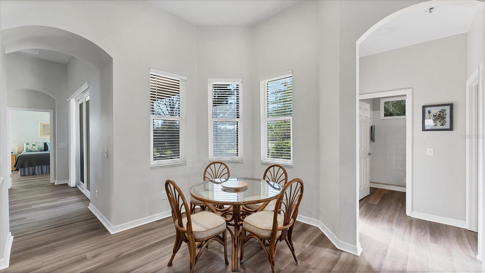 Image 28 of 60 For 7302 Deer Crossing Court