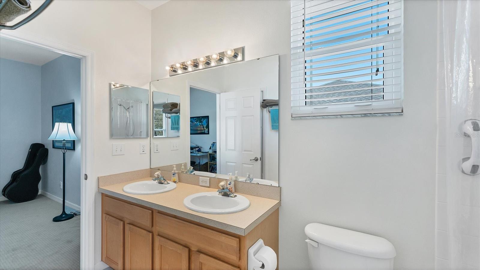 Image 33 of 60 For 7302 Deer Crossing Court