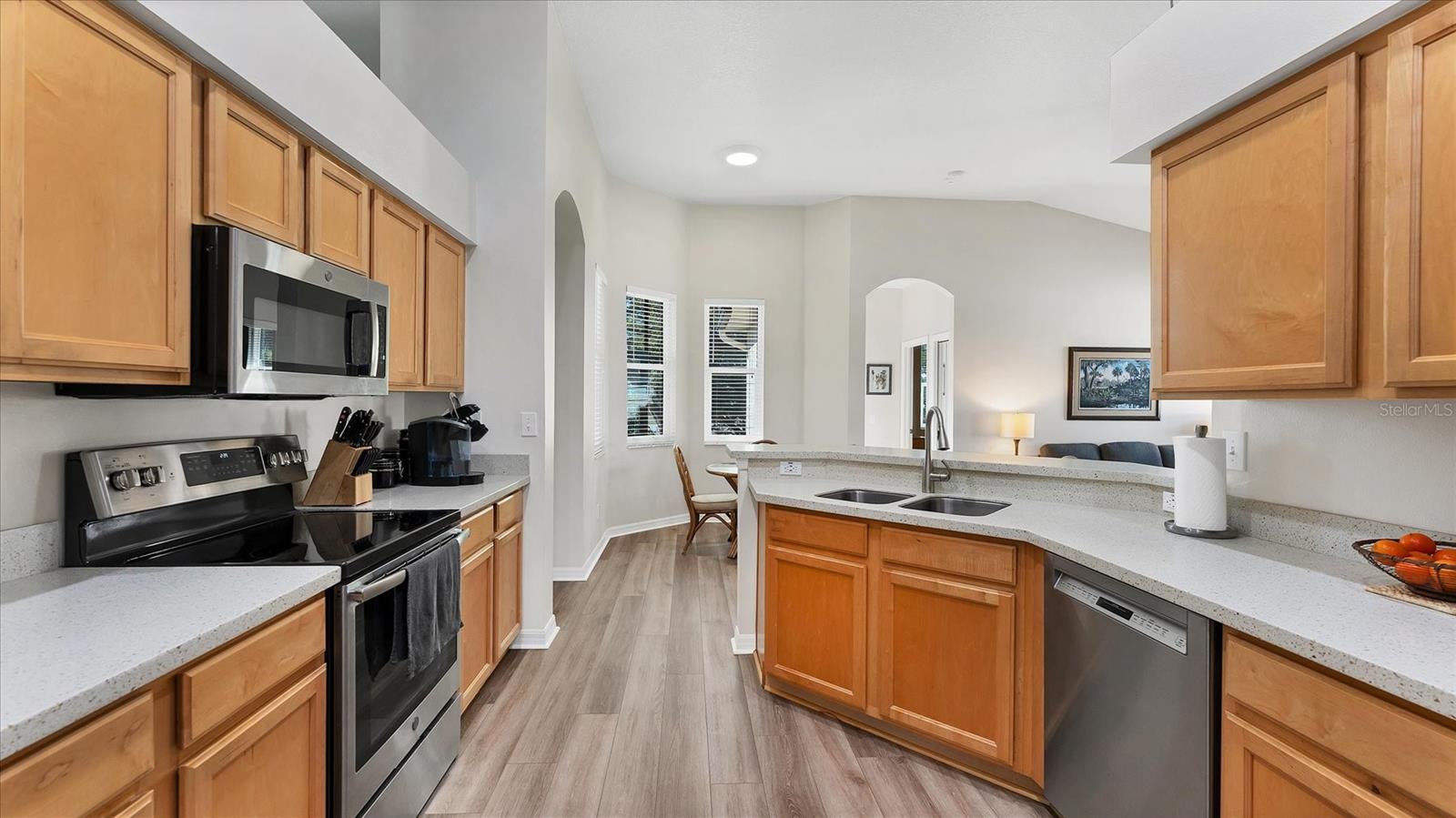 Image 7 of 60 For 7302 Deer Crossing Court