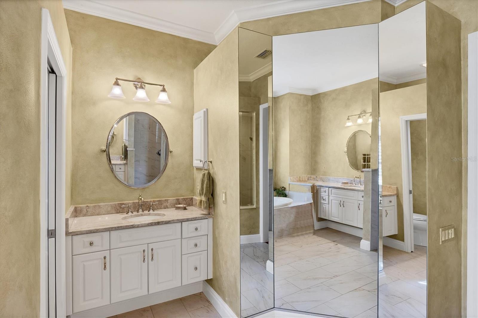 Image 28 of 47 For 381 Bob White Drive