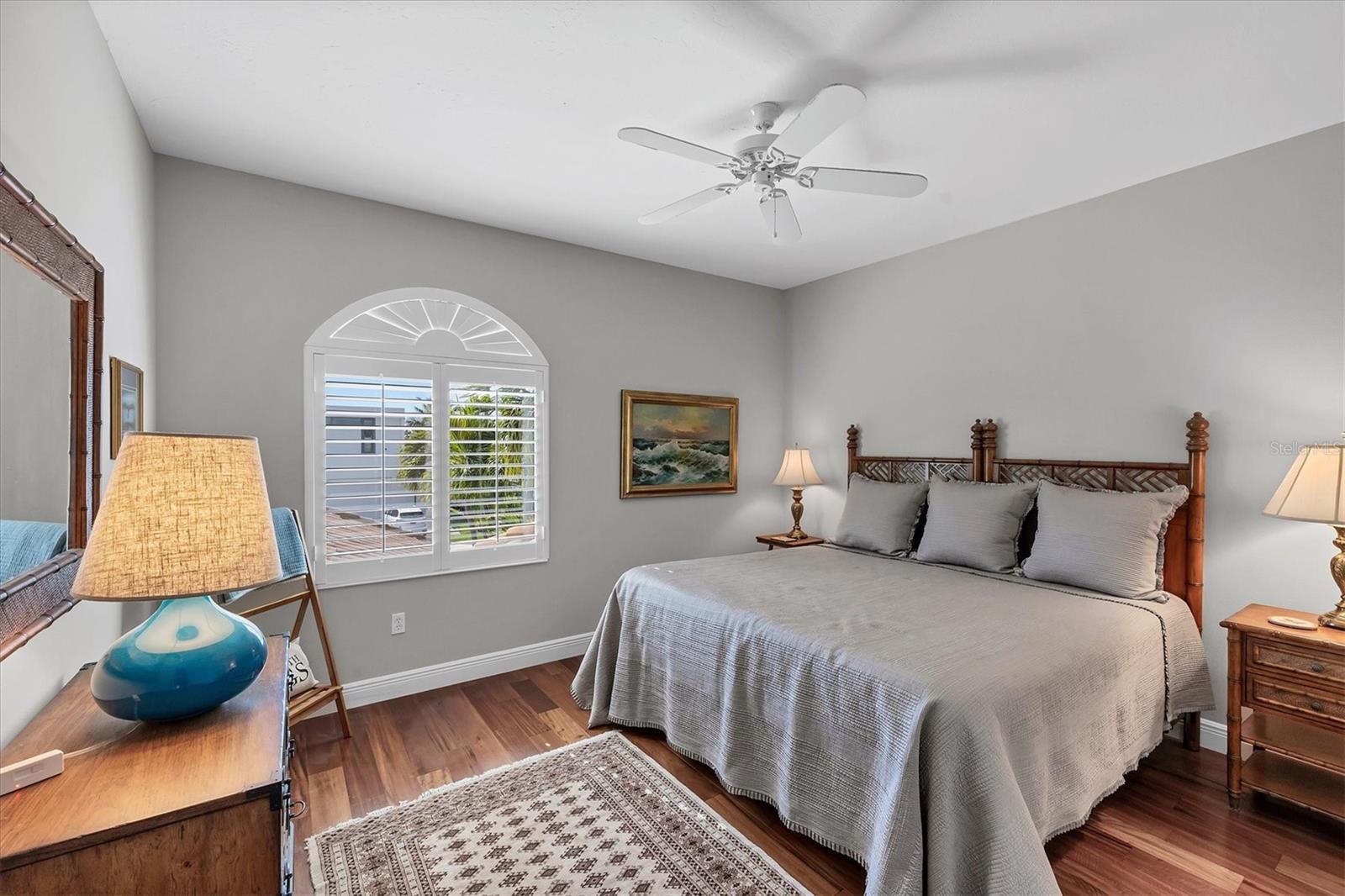 Image 37 of 47 For 381 Bob White Drive