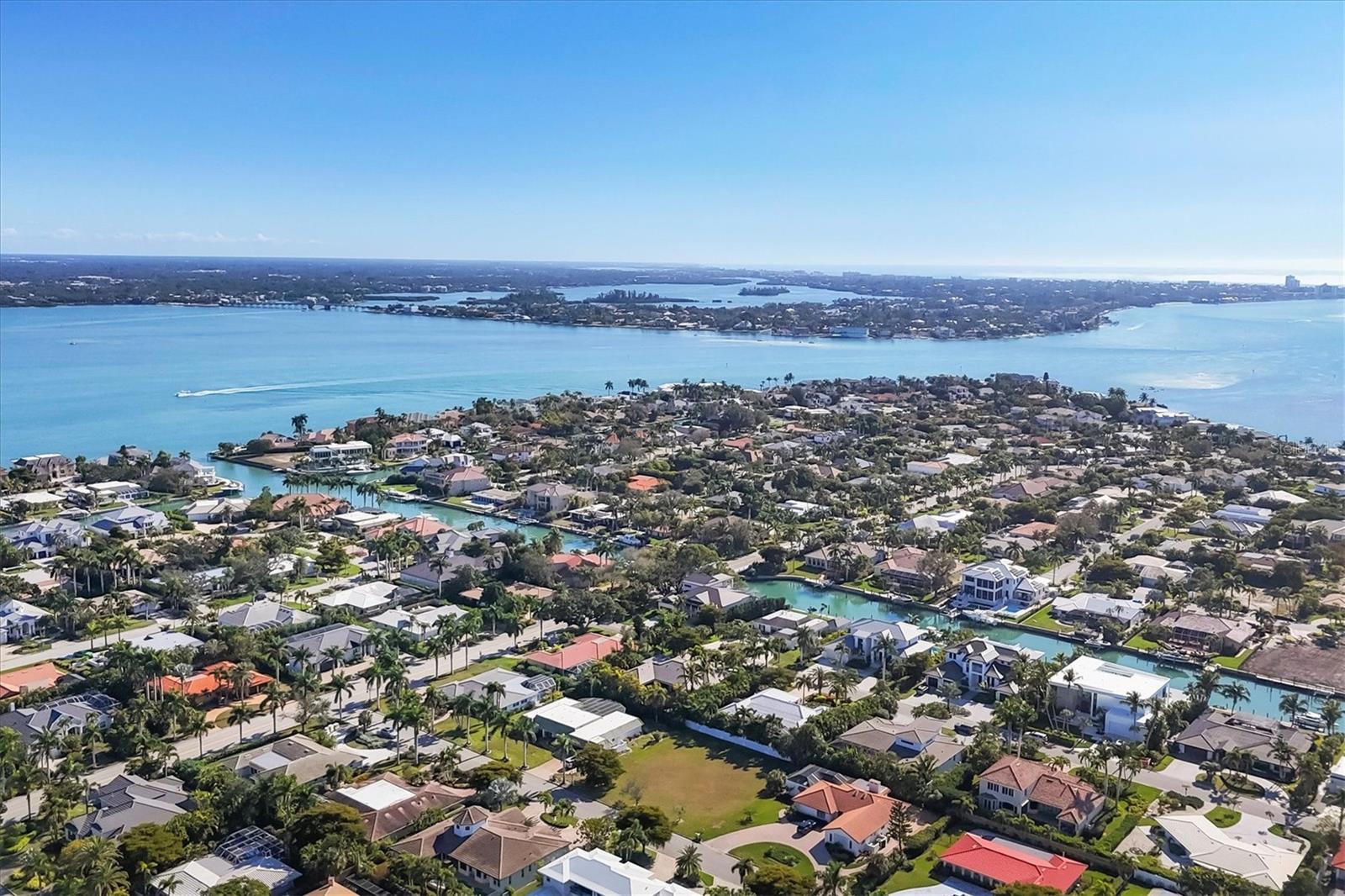 Image 43 of 47 For 381 Bob White Drive