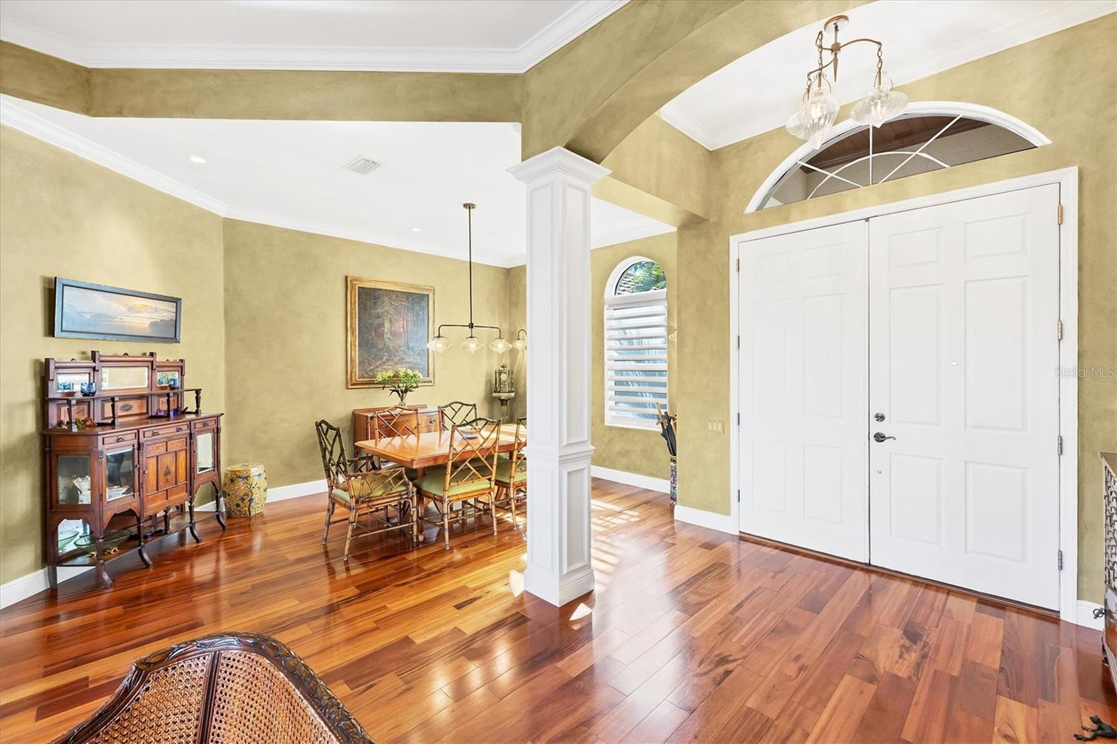 Image 8 of 47 For 381 Bob White Drive