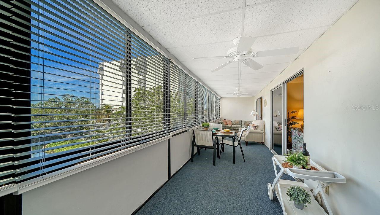 Listing photo id 27 for 1125 Peppertree Drive 302