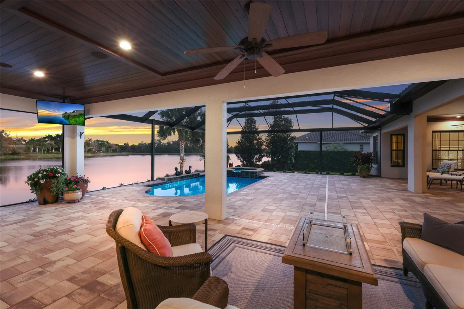 Image 70 of 99 For 19448 Newlane Place