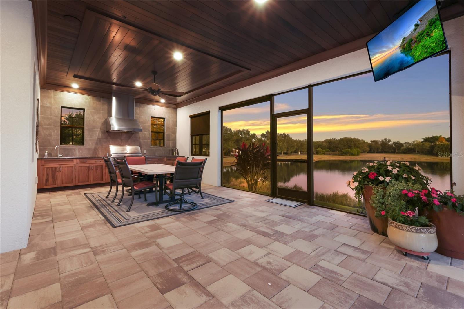 Image 77 of 99 For 19448 Newlane Place