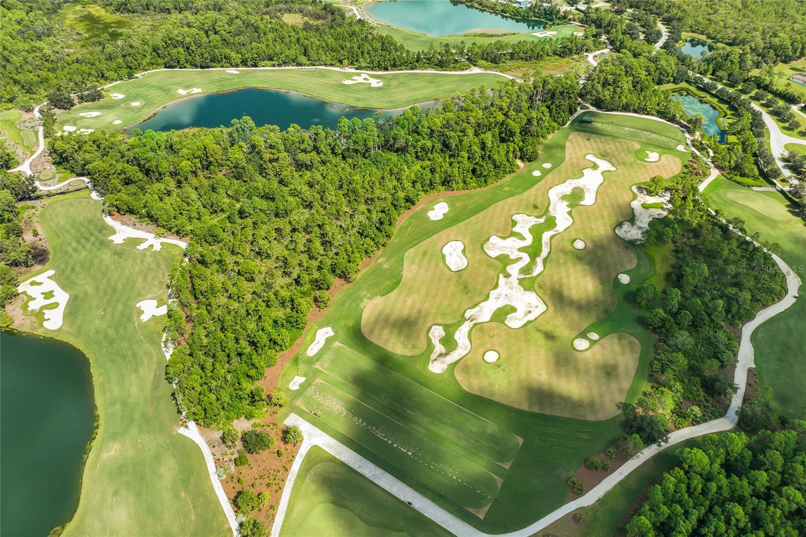 Image 88 of 99 For 19448 Newlane Place