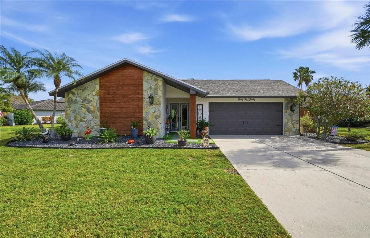 Details for 6530 Waterford Circle, SARASOTA, FL 34238