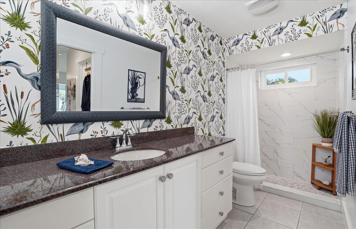 Image 28 of 44 For 6530 Waterford Circle