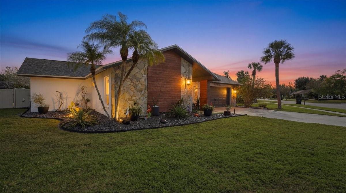 Image 3 of 44 For 6530 Waterford Circle