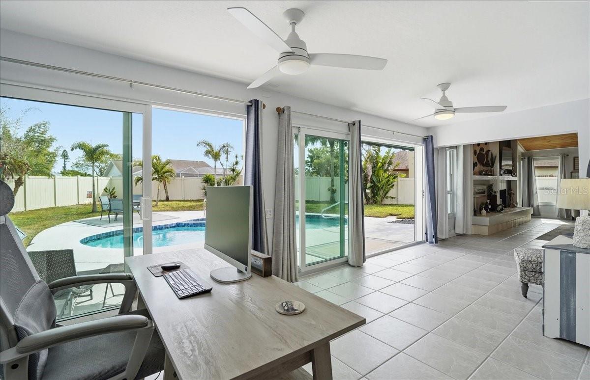 Image 31 of 44 For 6530 Waterford Circle