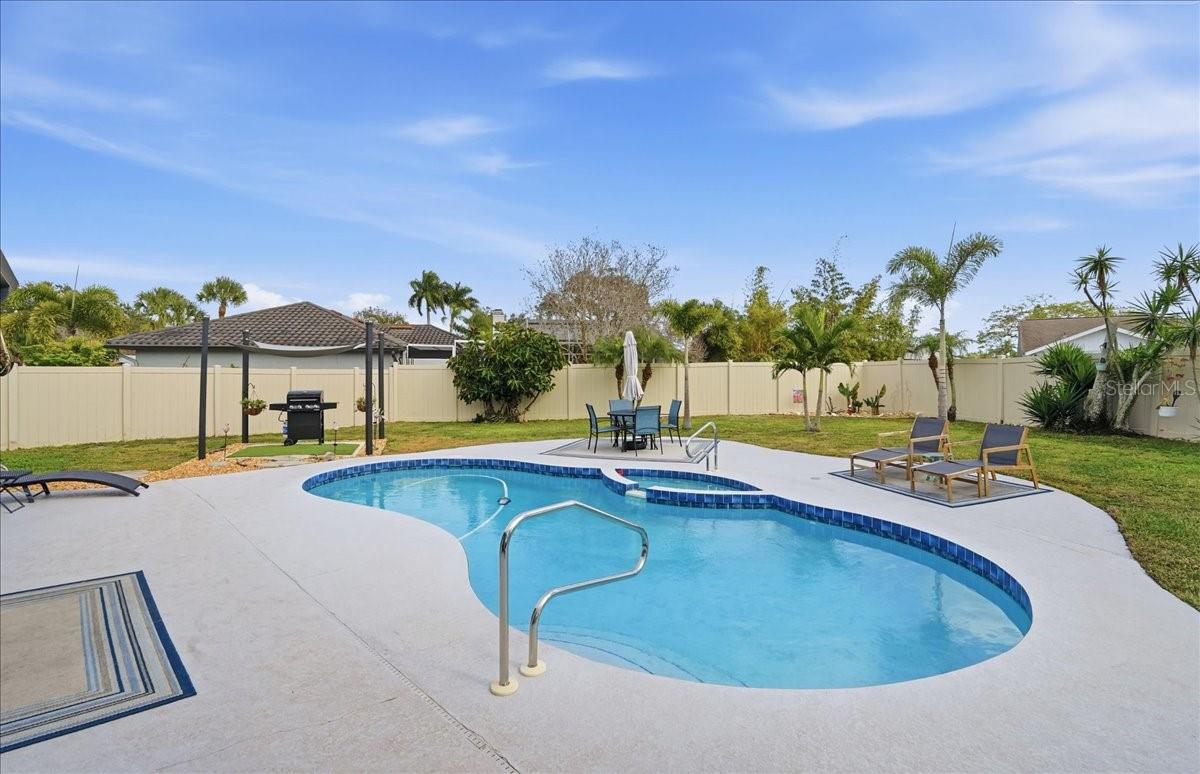 Image 33 of 44 For 6530 Waterford Circle