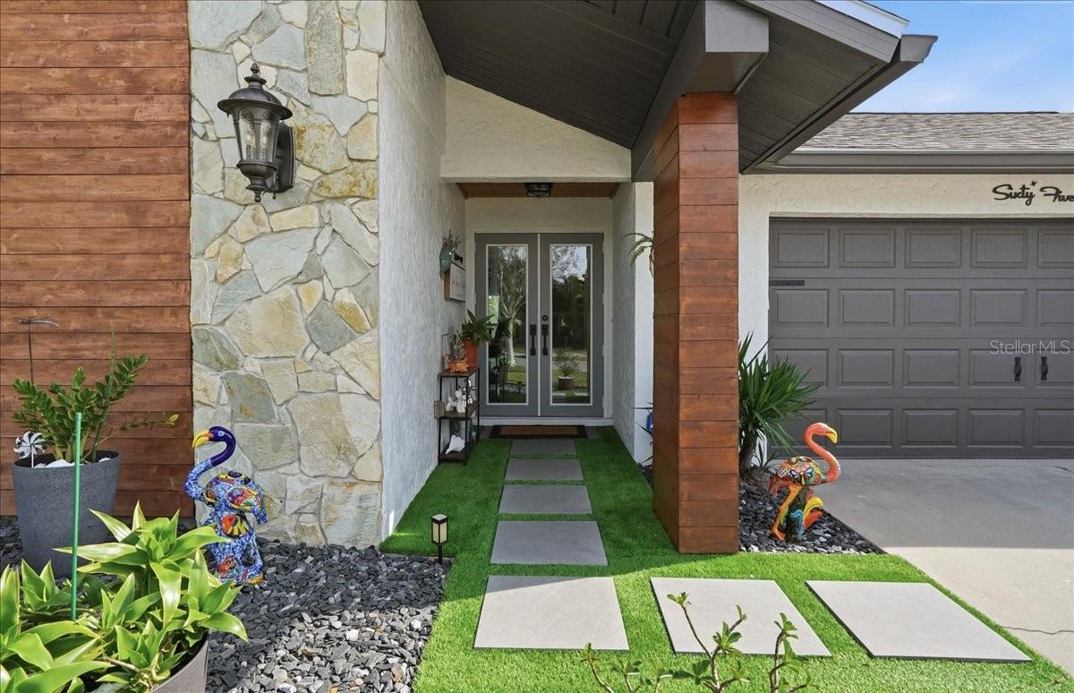 Image 4 of 44 For 6530 Waterford Circle