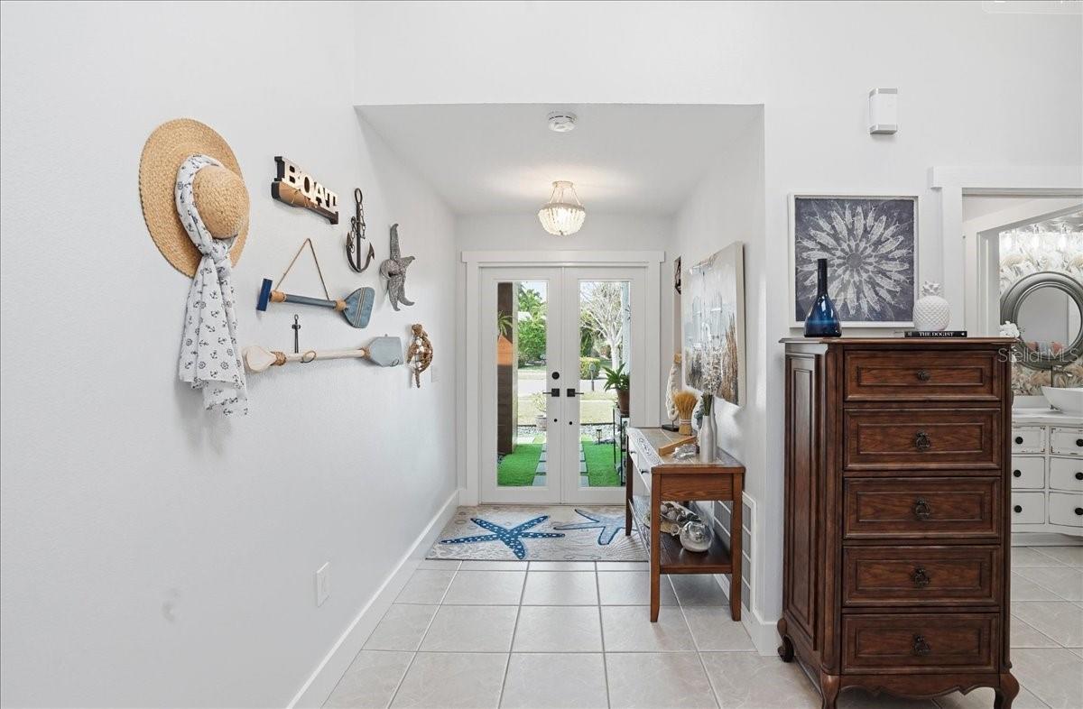 Image 6 of 44 For 6530 Waterford Circle