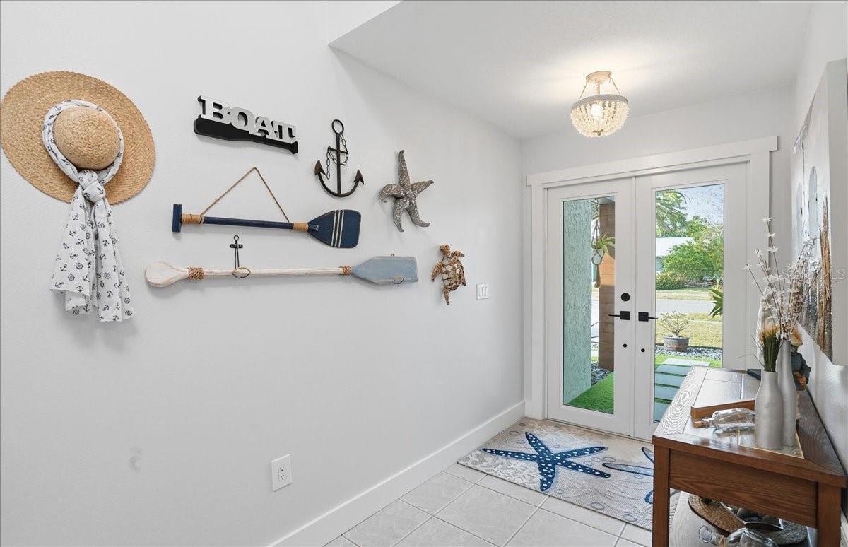 Image 7 of 44 For 6530 Waterford Circle