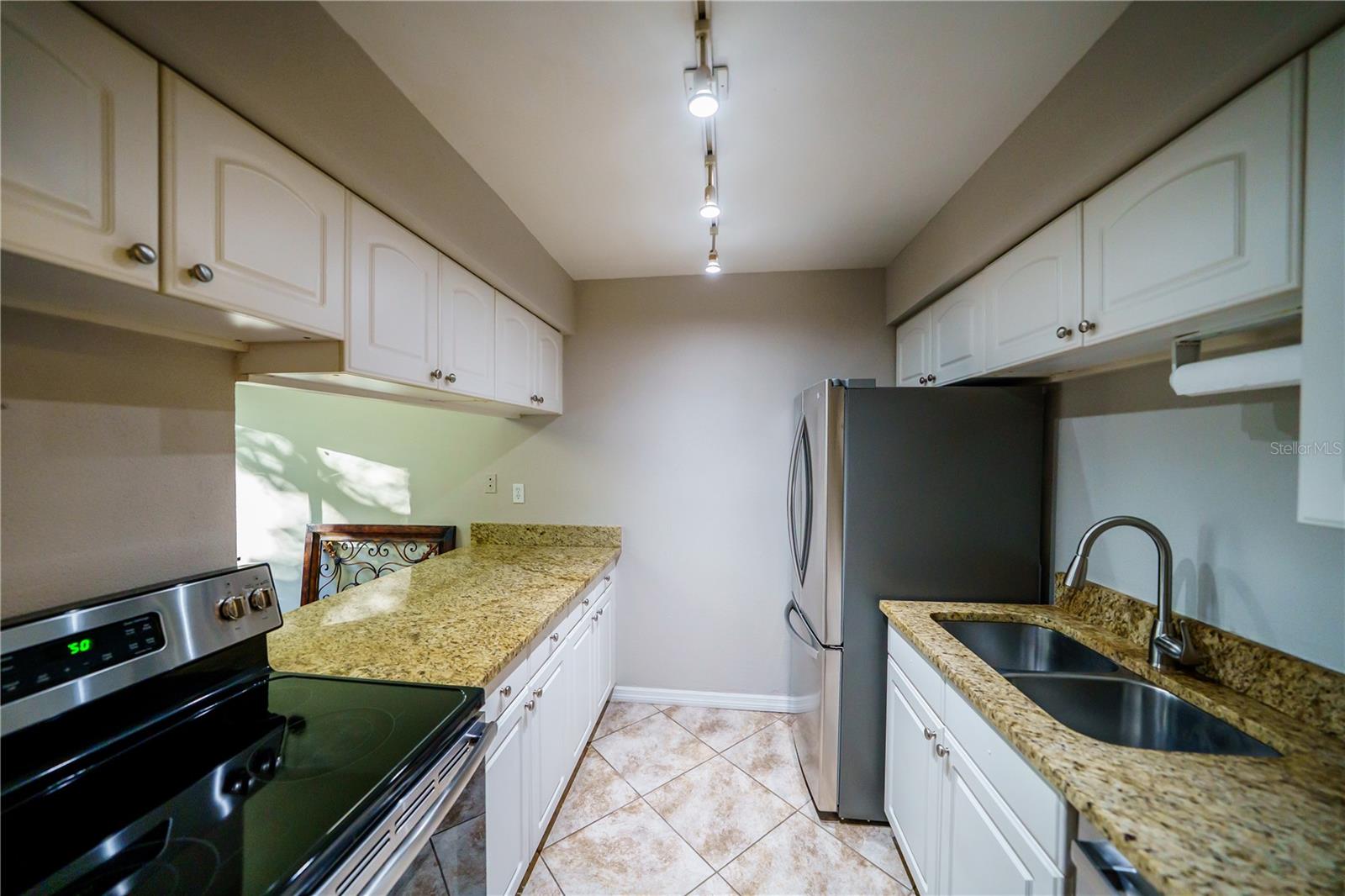 Image 9 of 18 For 2609 Pine Lake Terrace D