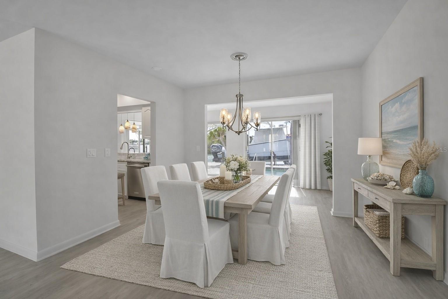 Image 13 of 49 For 922 Casey Cove Drive