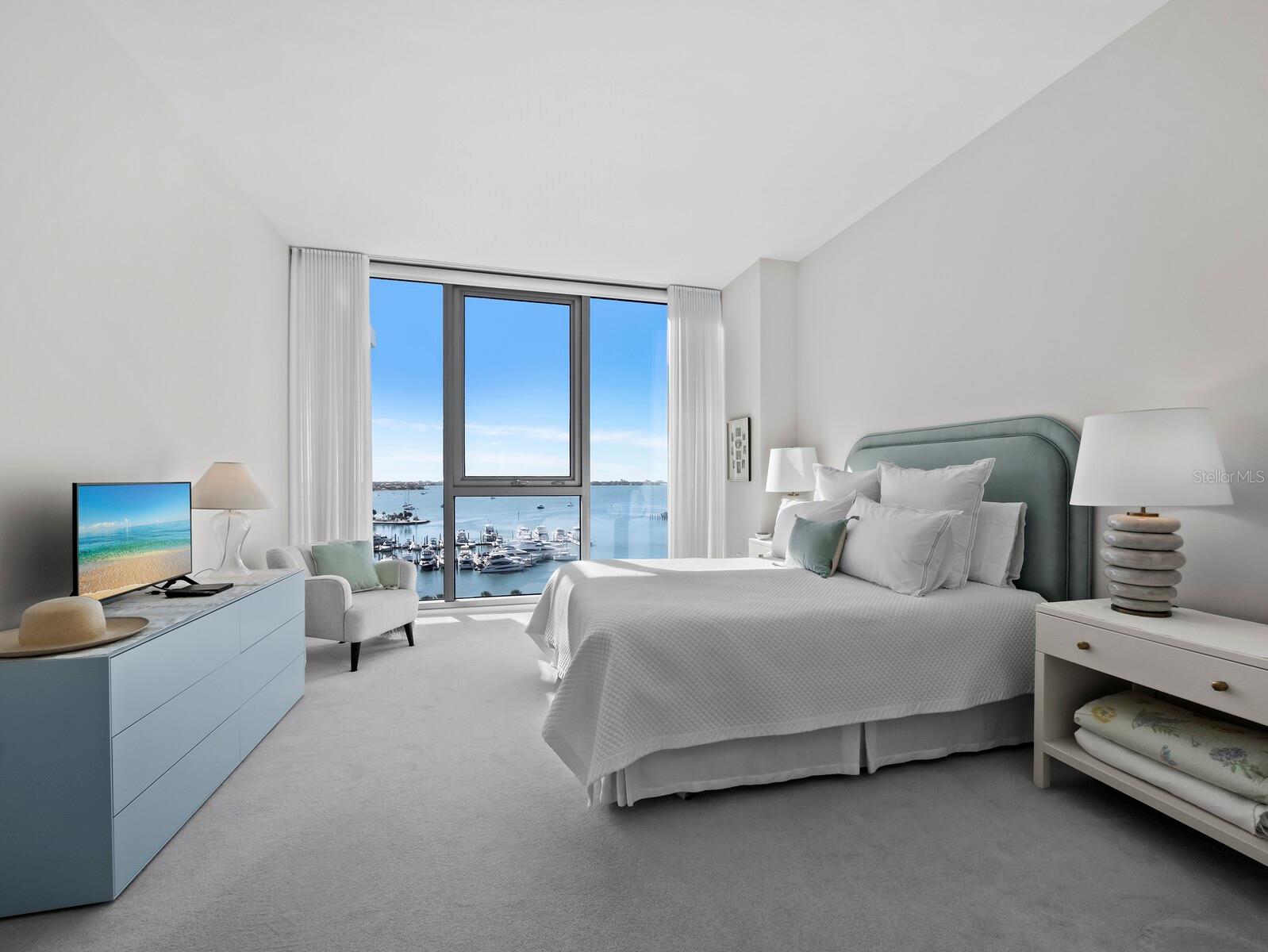 Listing photo id 23 for 1155 Gulfstream Avenue 906