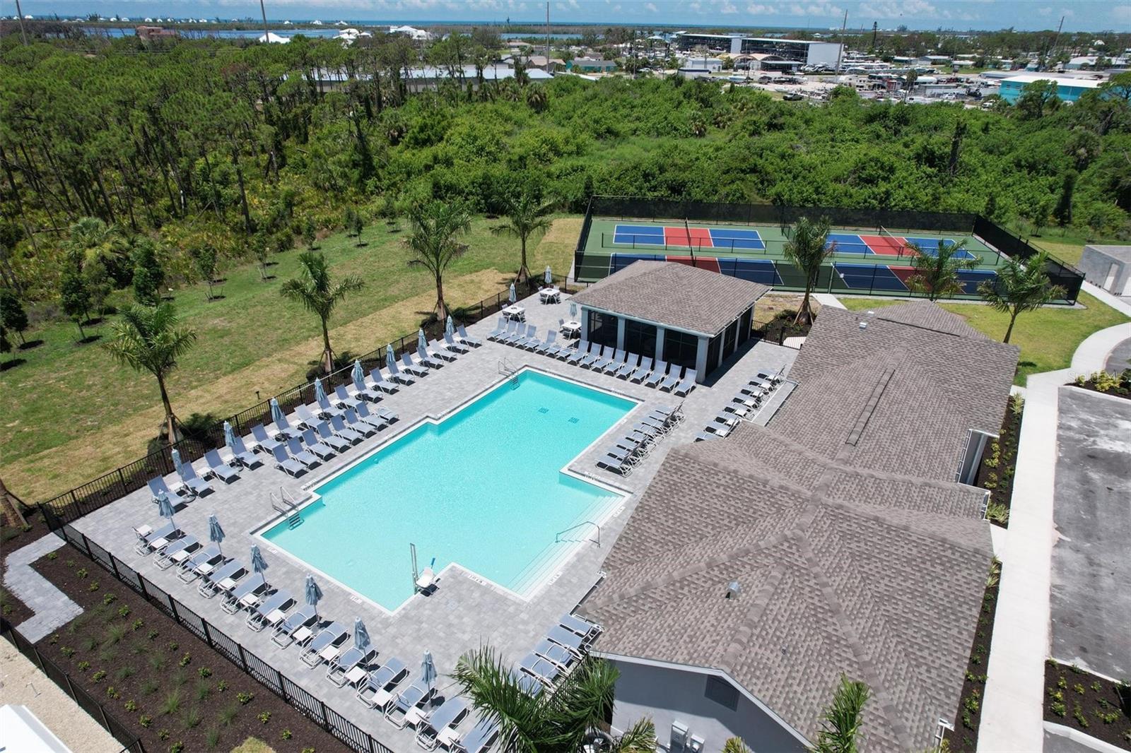 Image 18 of 21 For 8787 Saint Kitts Circle