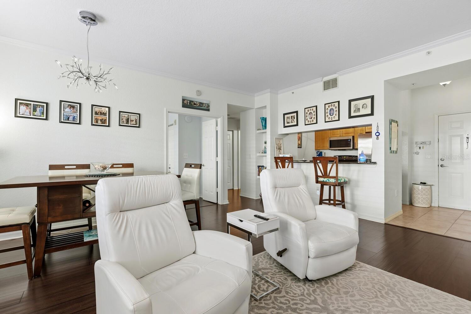 Image 9 of 50 For 1064 Tamiami Trail 1206