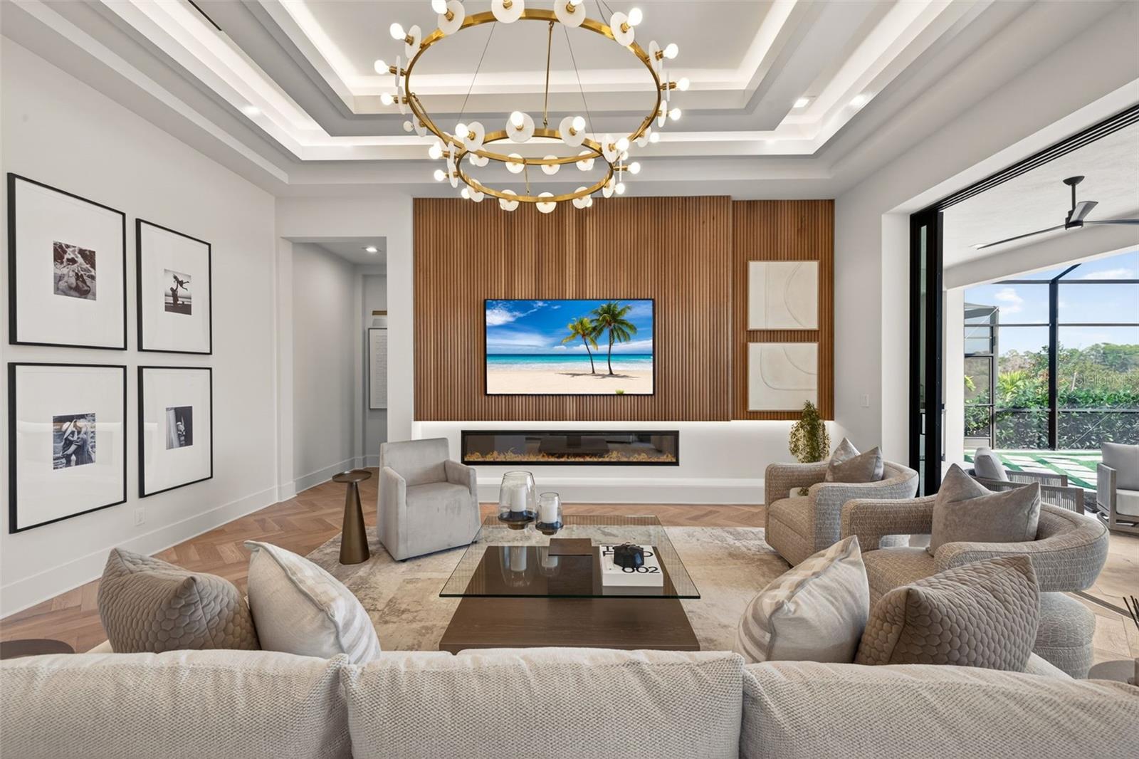 Image 10 of 53 For 8380 Sea Glass Court