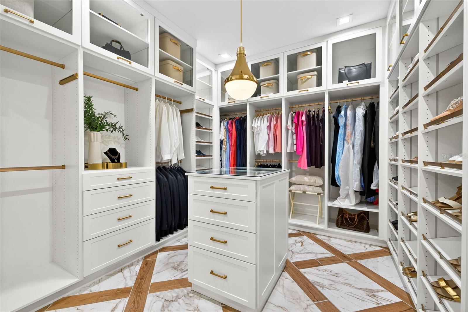 Image 30 of 53 For 8380 Sea Glass Court