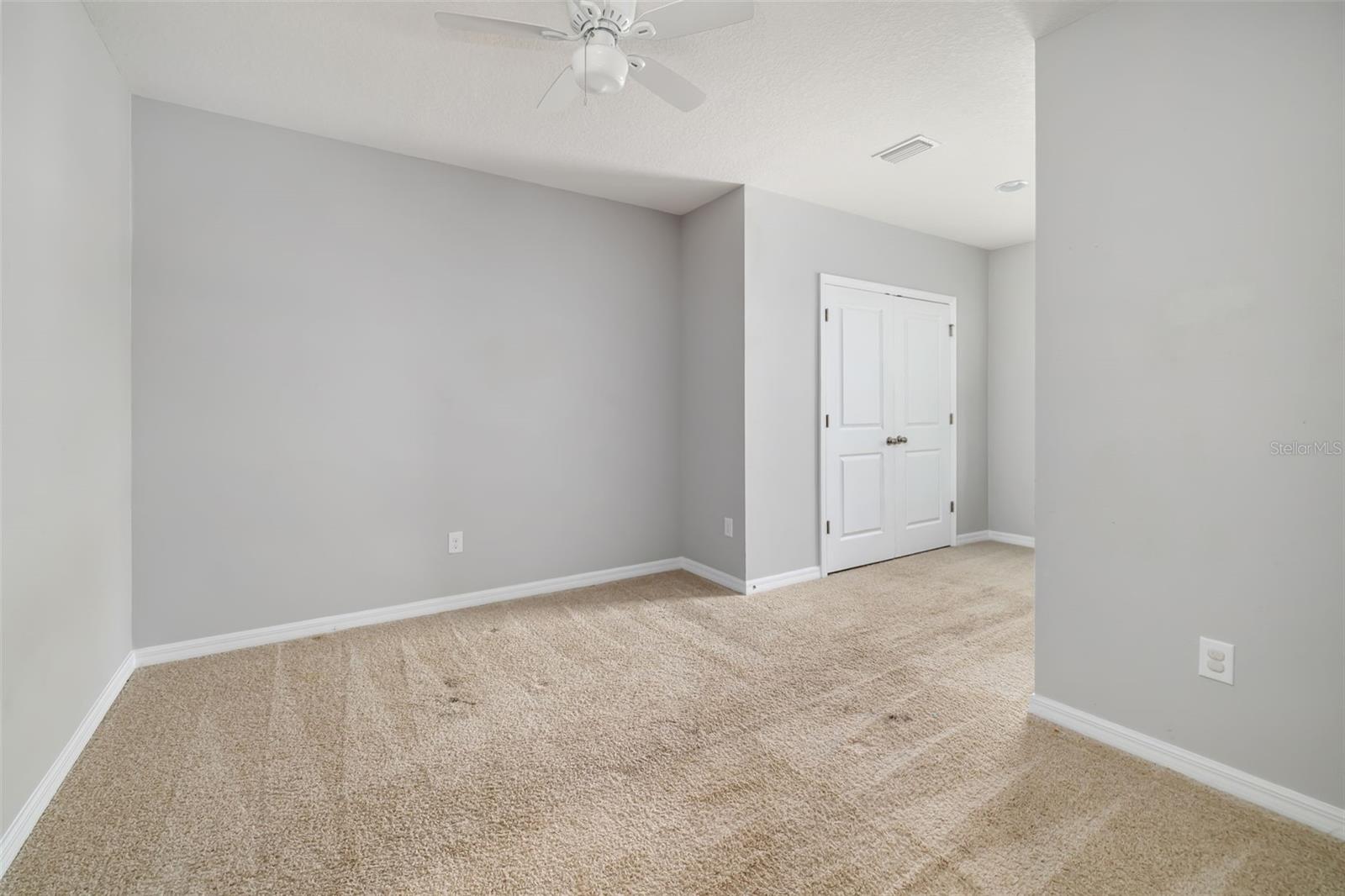 Image 28 of 58 For 2647 Midnight Pearl Drive