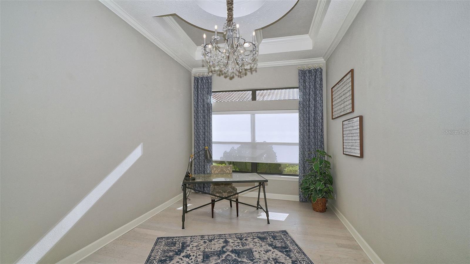 Image 15 of 97 For 4714 Cabreo Court