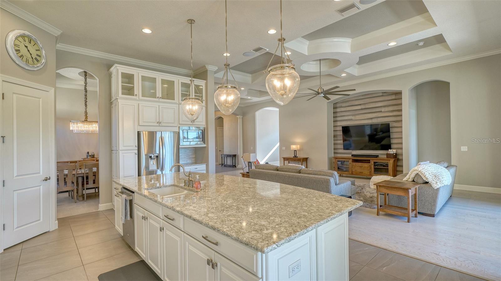 Image 22 of 97 For 4714 Cabreo Court