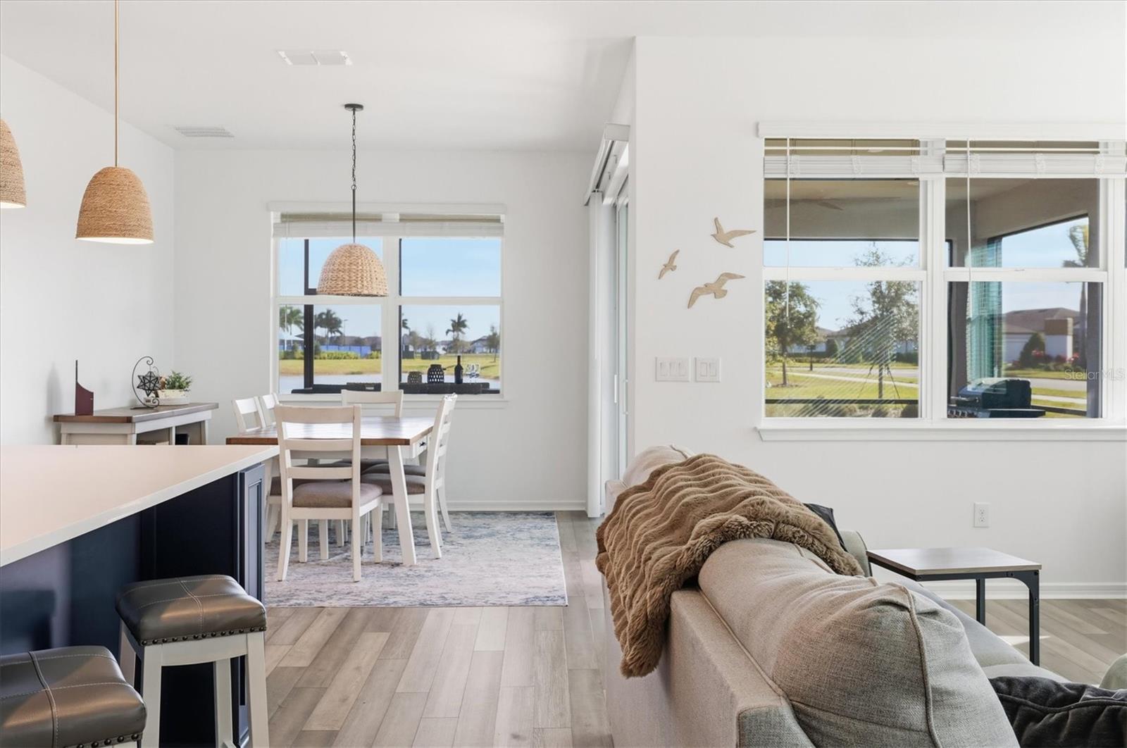 Image 10 of 65 For 8705 Coastal Key Way