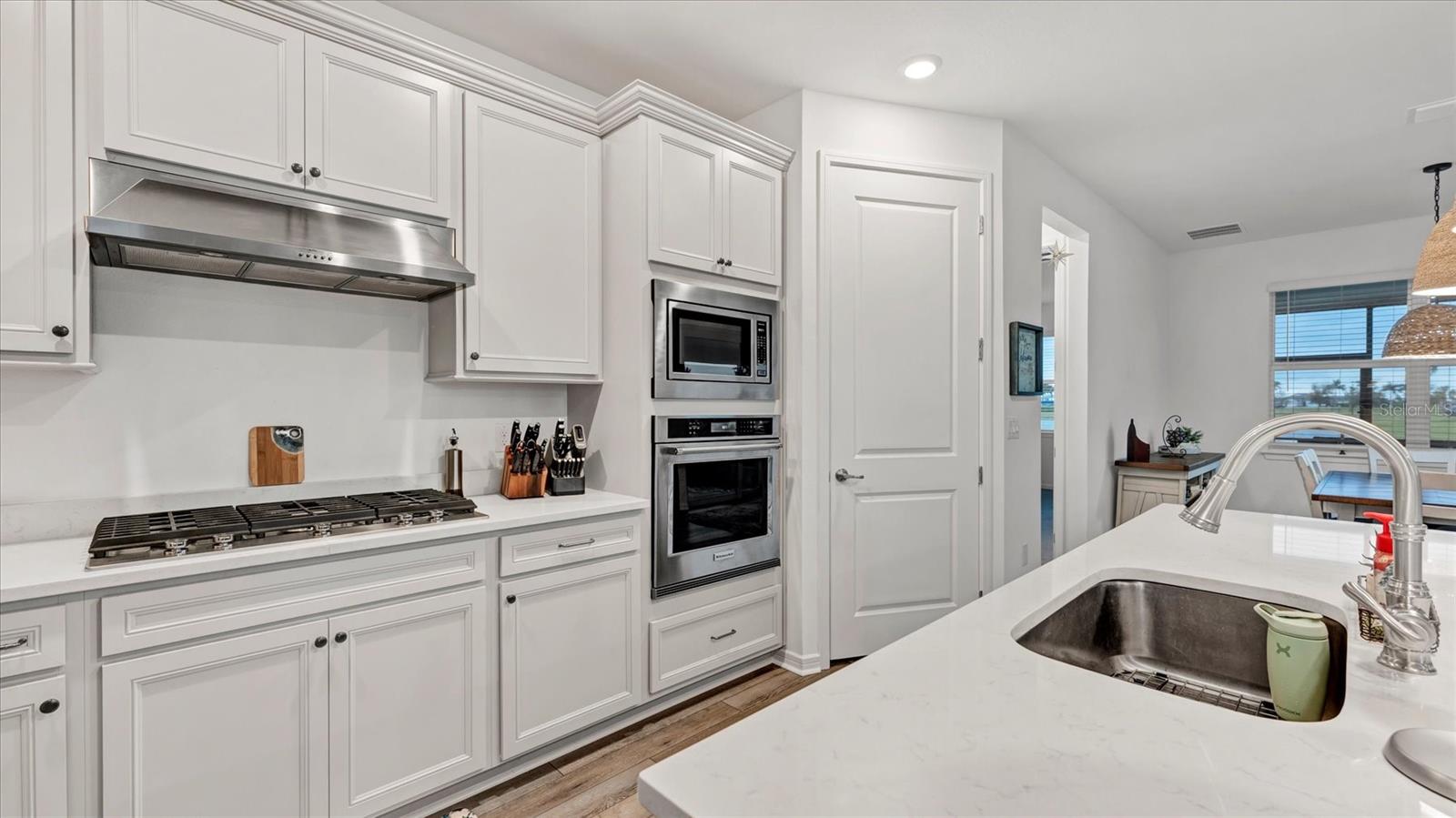 Image 12 of 65 For 8705 Coastal Key Way