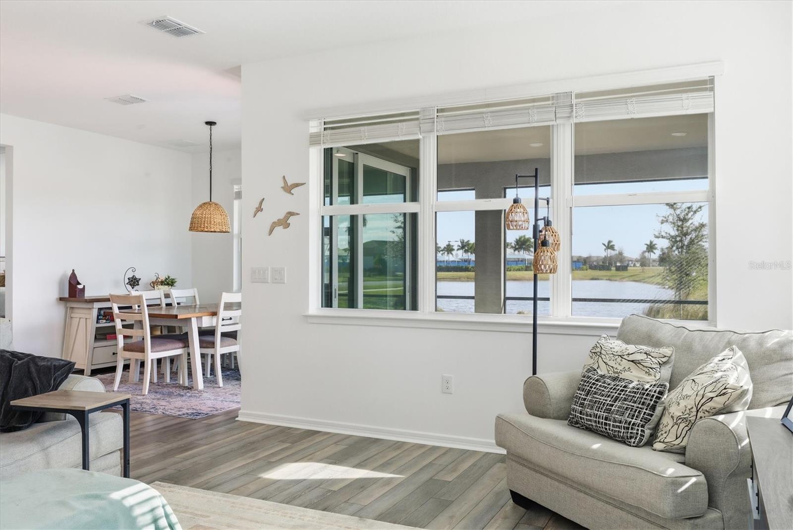 Image 3 of 65 For 8705 Coastal Key Way