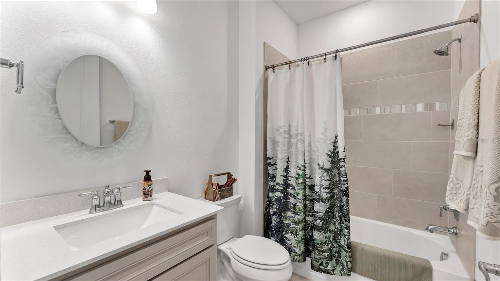 Image 33 of 65 For 8705 Coastal Key Way