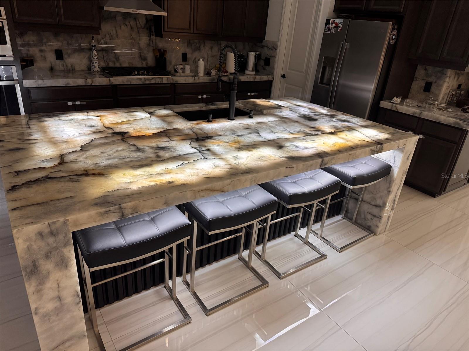 Image 13 of 46 For 8294 Grande Shores Drive