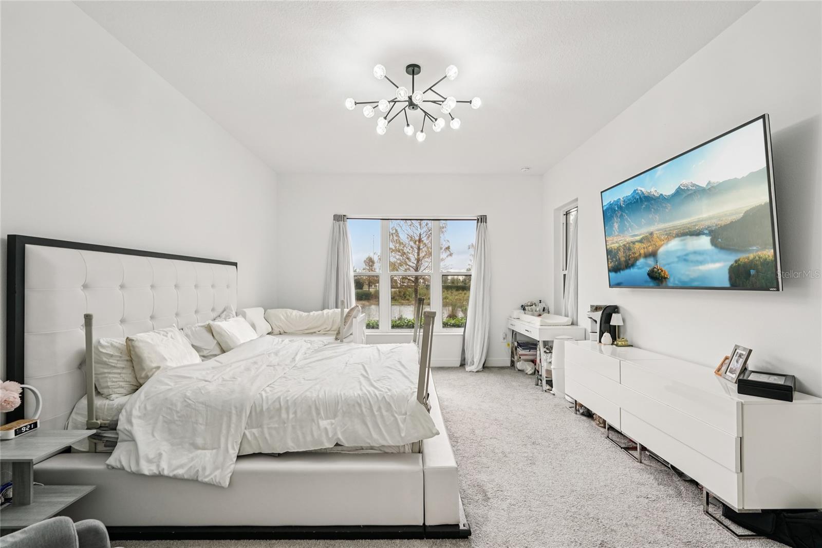 Image 14 of 46 For 8294 Grande Shores Drive