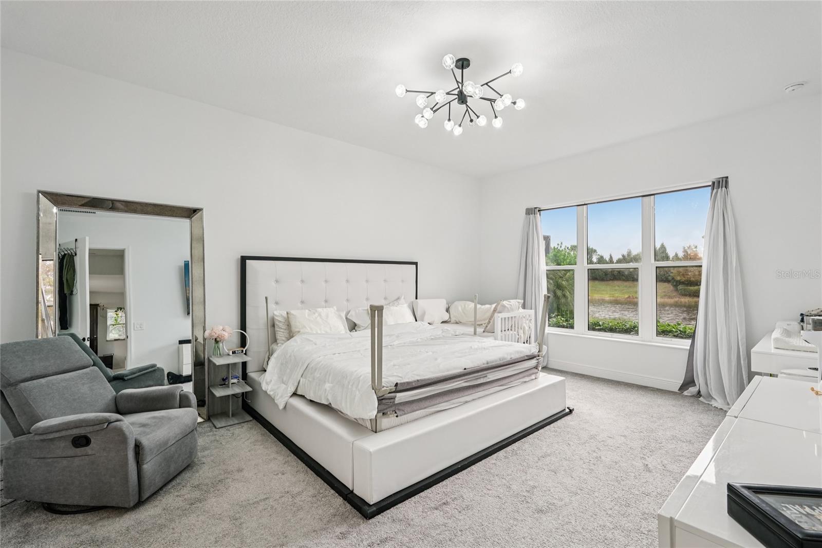 Image 15 of 46 For 8294 Grande Shores Drive