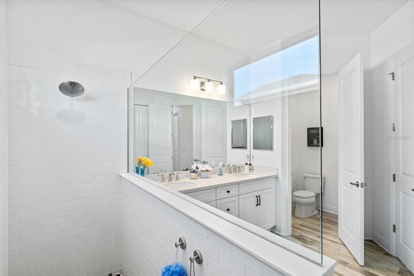 Image 27 of 63 For 4411 Big Woods Way