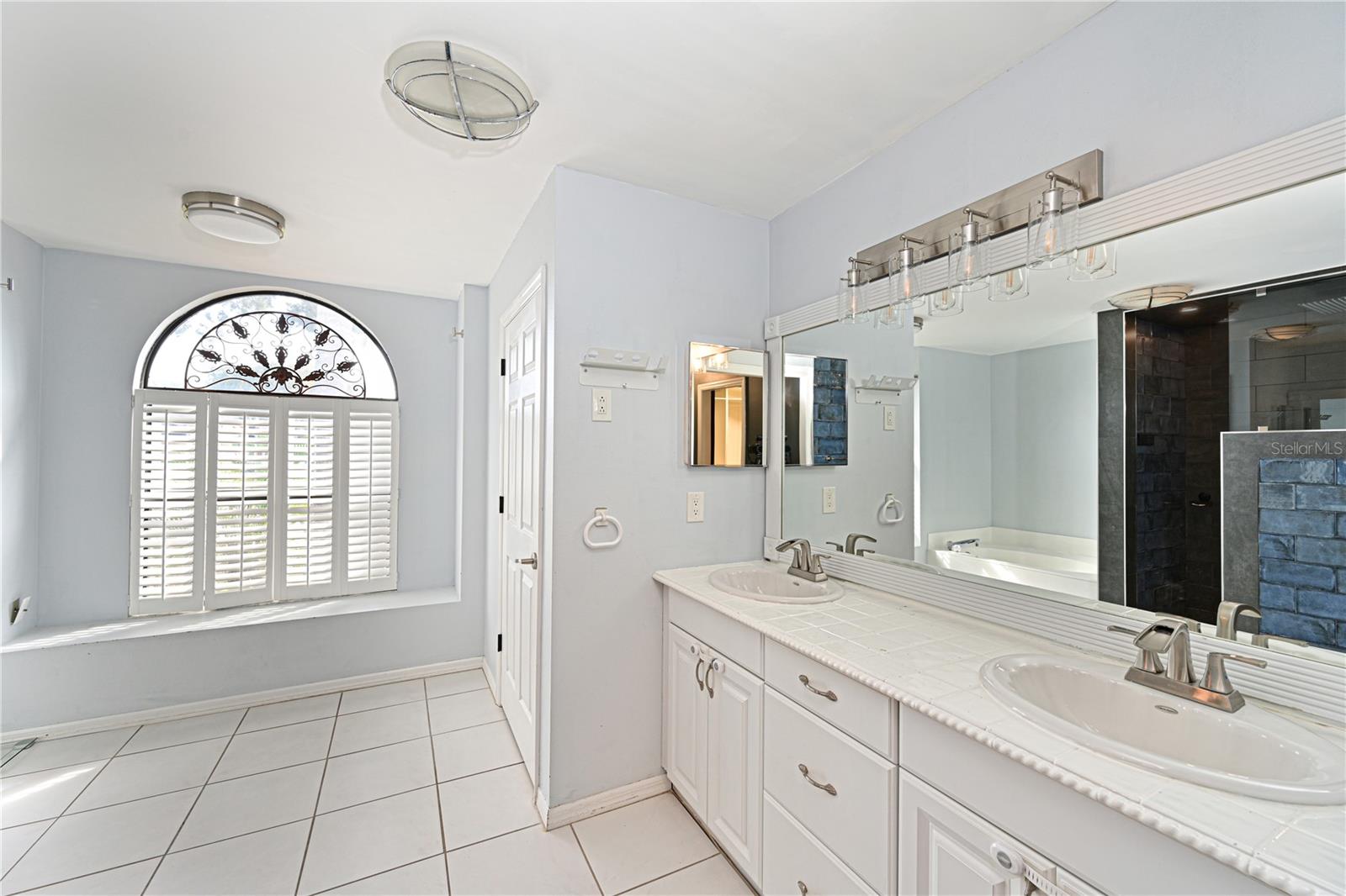 Image 13 of 36 For 7974 Monticello Lane