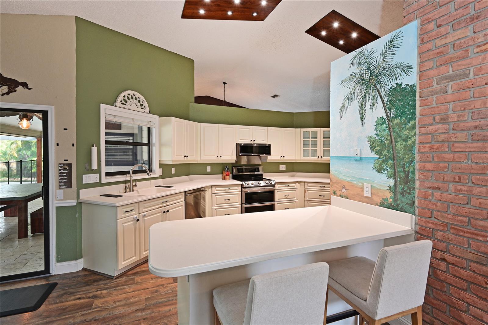 Image 27 of 36 For 7974 Monticello Lane