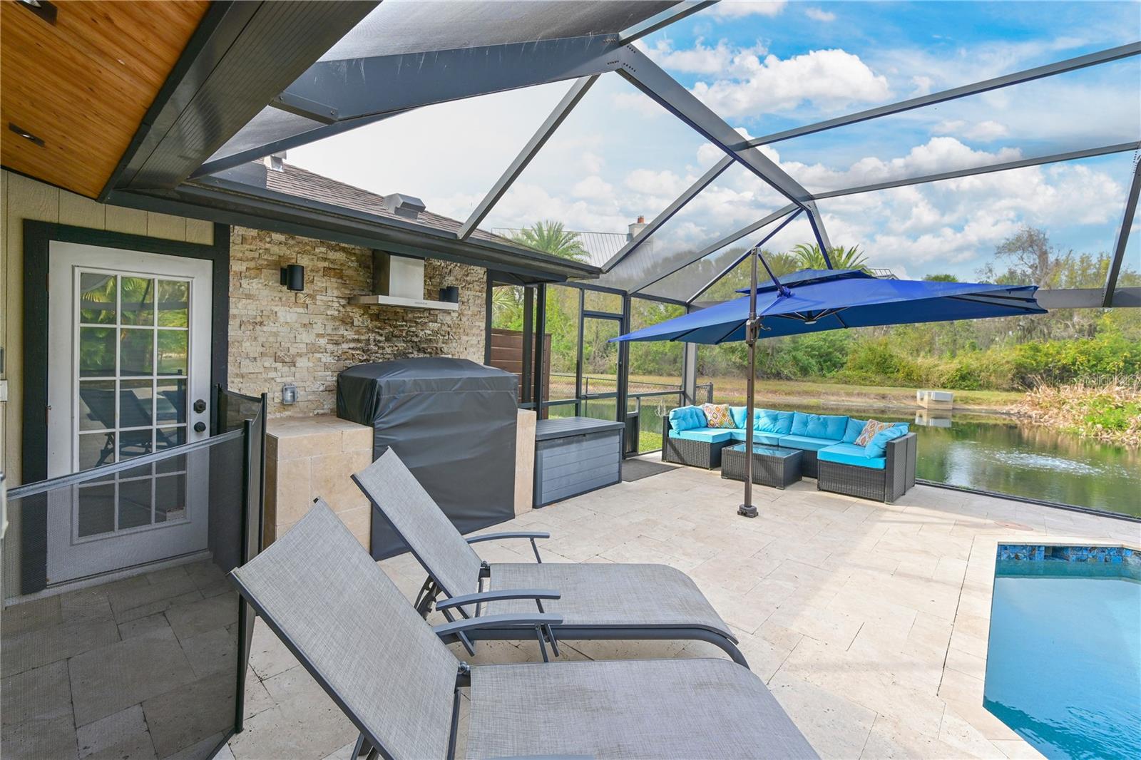 Image 5 of 36 For 7974 Monticello Lane